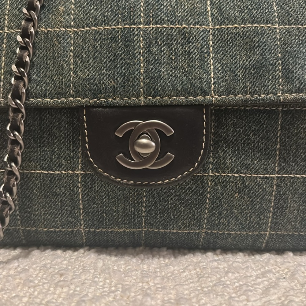 ✅SOLD✅Chanel Denim Shoulder Bag - Picture 6 of 17